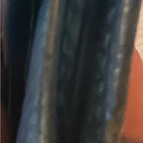 Blue LV Epi Sarah Wallet - Picture 6 of 7